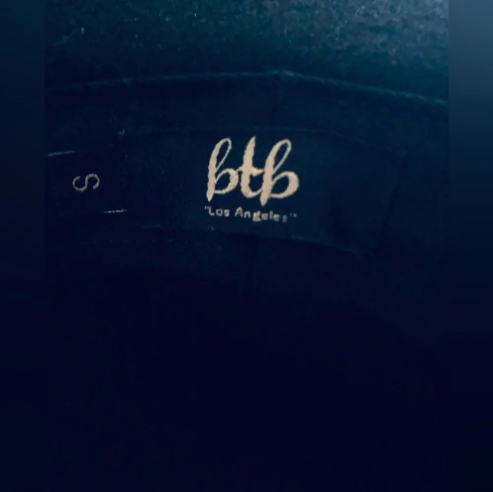 New!!! Btb Los Angeles✨️ Women's Black Wool Hat